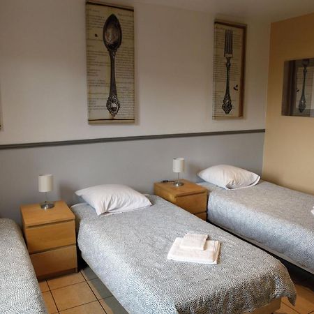 Auberge Du Cheval Blanc Авалон Екстериор снимка