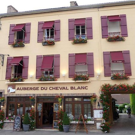 Auberge Du Cheval Blanc Авалон Екстериор снимка